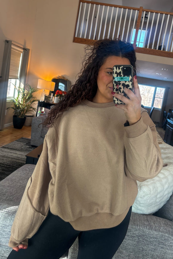 Ellia Sweatshirt: Caramel